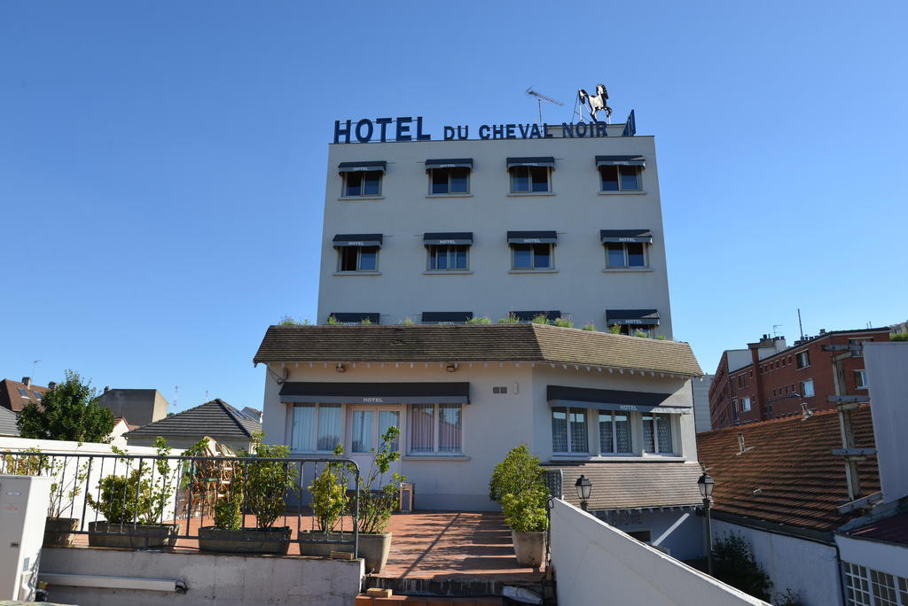 Le Cheval Noir Hotel Paris Pantin Bagian luar foto